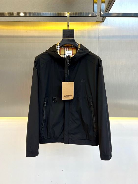 Burberry Outwear